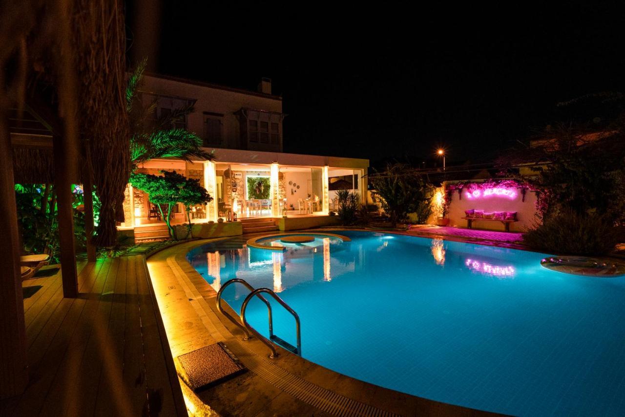 Lale Lodge Hotel Алачати Экстерьер фото