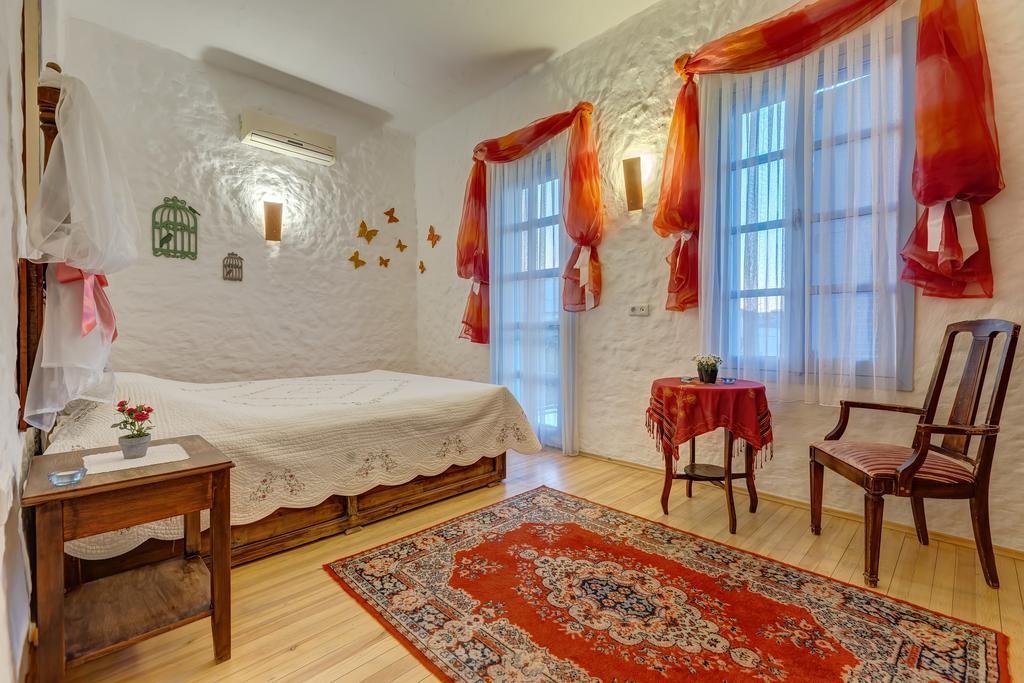 Lale Lodge Hotel Алачати Экстерьер фото